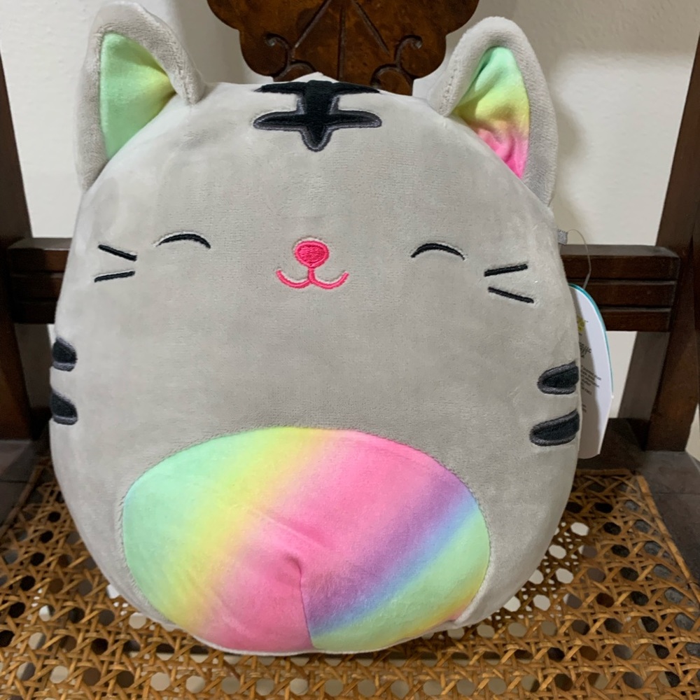 Squishmallows Tally 8” BNWT smoke free
